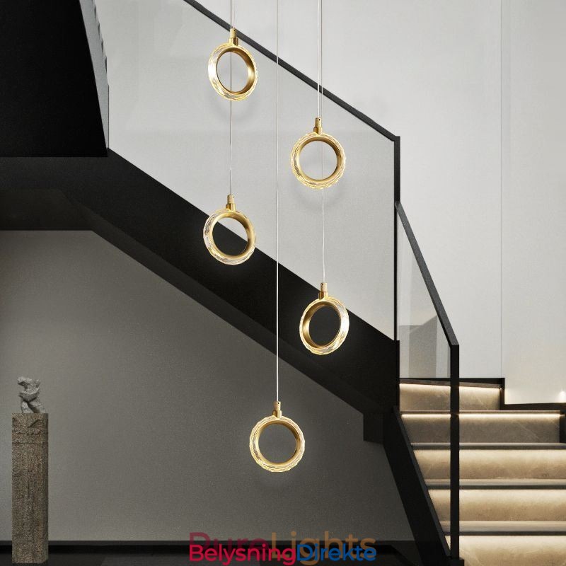 Pendellampe I Akryl Med Ringlampe Og Spotlight