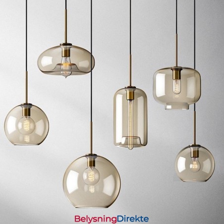 Minimalistisk Dekorativ Glasslampe I Konjakkfarget Glass