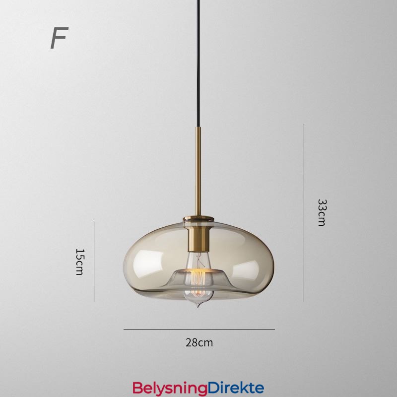 Minimalistisk Dekorativ Glasslampe I Konjakkfarget Glass