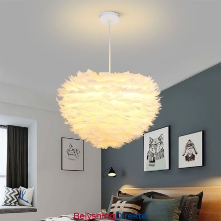 Pen Dekorativ Pendellampe Med Fjær