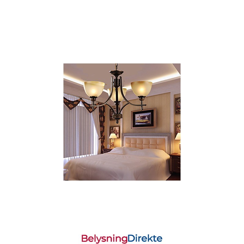 Elegant Lysekrone Med 3 Lys I Varmt Lys
