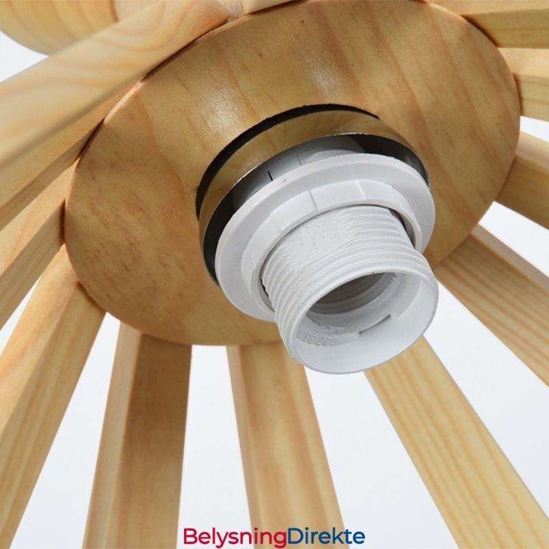 Enkel Pendellampe I Tre