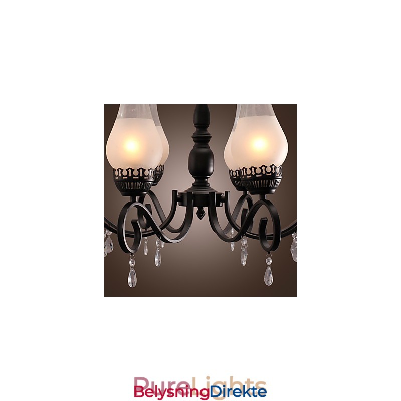 Tradisjonell Klassisk Lysekrone I Stearinlysstil