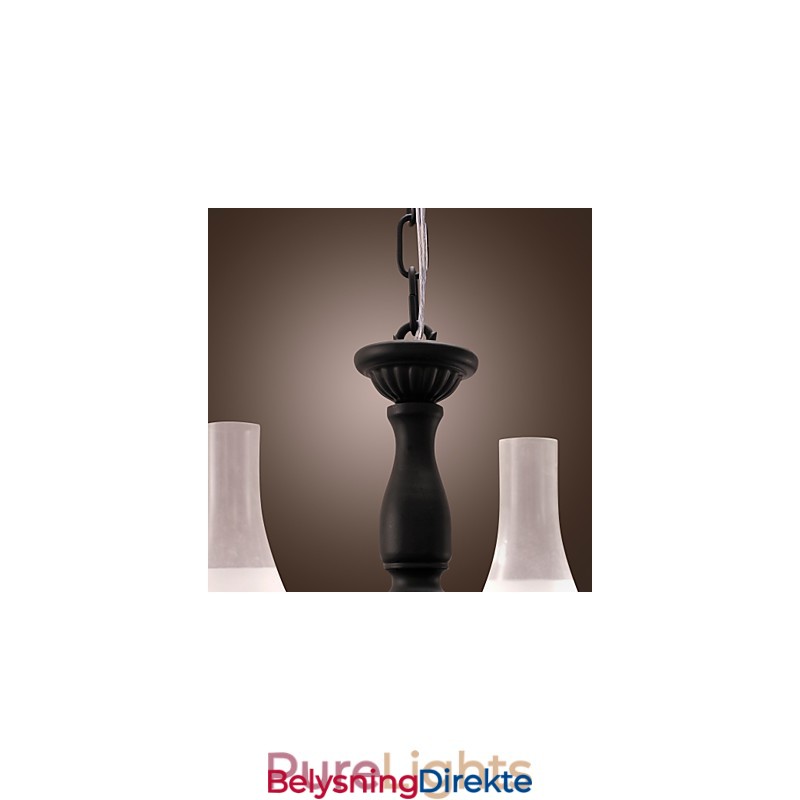 Tradisjonell Klassisk Lysekrone I Stearinlysstil