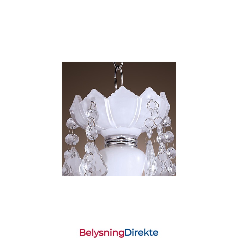 Elegant Krystalllysekrone Med 5 Lys I Hvitt