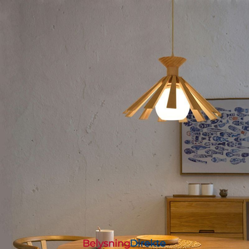 Enkel Pendellampe I Tre