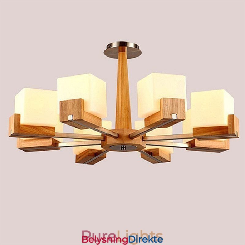 Nordisk Tre Pendellampe Glassskjerm Lysekrone