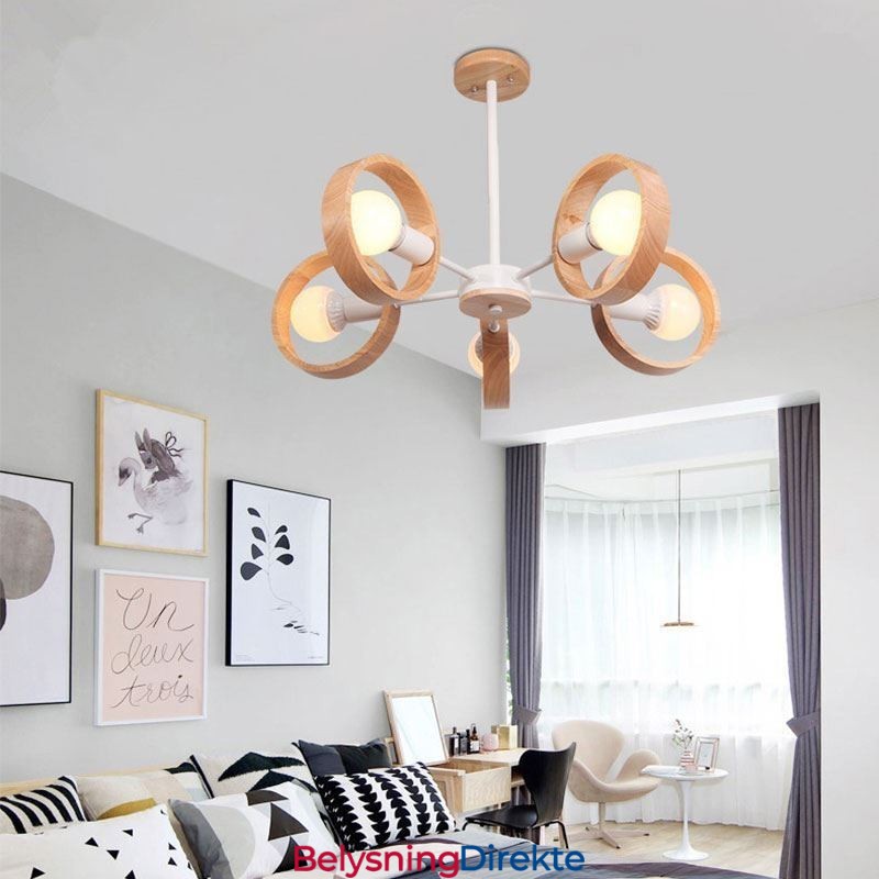 Nordisk Unik Pendellampe I Tre