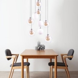 Pendellampe I Glass, Klyngeformet Taklampe, Gullnikkel, Børstet + Melkeaktig Glasskule