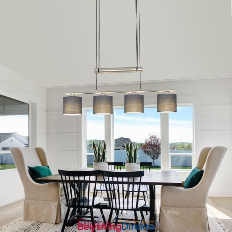 Moderne Pendellampe Med 4 Lys Og Justerbar Høyde I Stoffskjerm