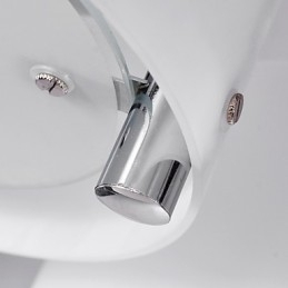 Moderne Samtidskrone I Metall Med Innfelt Montering