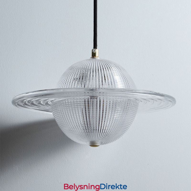 Moderne Taklampe I Glassform