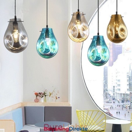 Fargerik Pendellampe Med Såpeboble I Glass Og Taklampe I Øystil