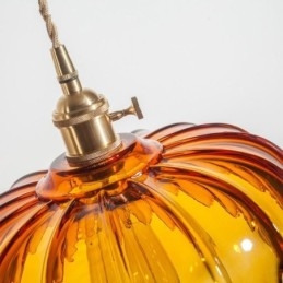 Moderne Retro Glassanhengslampe Med Blomsterskjerm Og Vribryter