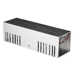 Moderne Vegglampe Med Spredende Lysdesign Med 2 Kubiske Skjermer