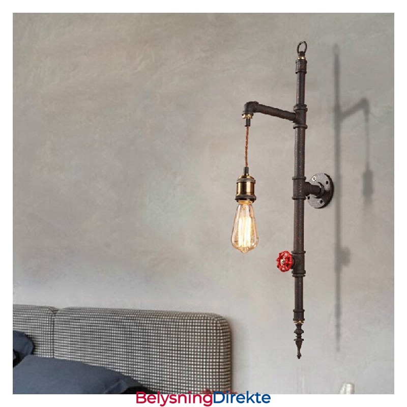 Rørveggen Til En Landlig Kreativ Retro Rakettvegglampe