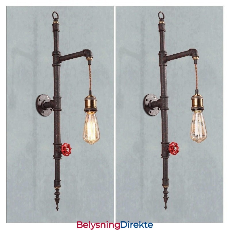 Rørveggen Til En Landlig Kreativ Retro Rakettvegglampe