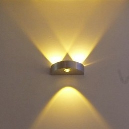 Halvmåned Vegglampe Kreativ Barmodell Vegglampe Moderne Samtids Metall