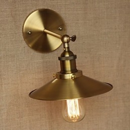 Minimalistisk Industriell Stil Villa Retro Kobber Dekorative Paraplyer Foran Kirkegangen Vegg