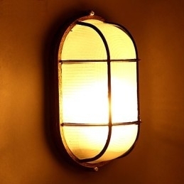 Kreativ Personlighet Gjenoppretter Gamle Måter Glassvegglampelys