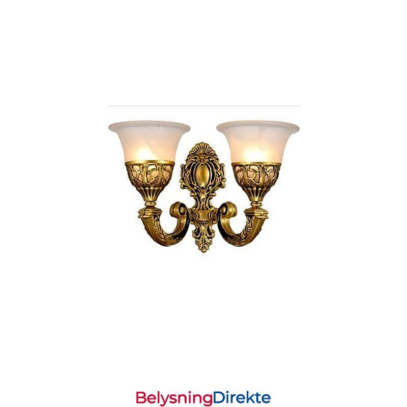 Europeisk Vegglampe Til Soverommet, Hodeenden Av En Seng