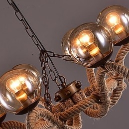 Lysekrone I Ministil I Vintage-Metall