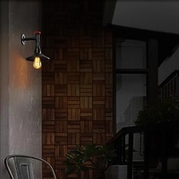 Mini Vegglampe Med 1 Lys, Konsis, Kremfarget Strykejern