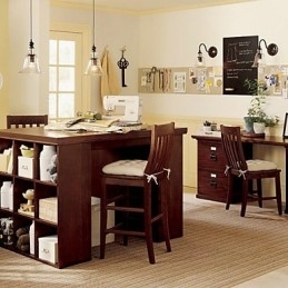 Naturinspirert Vegglampe I Jern Med Gjennomsiktig Glassskjerm