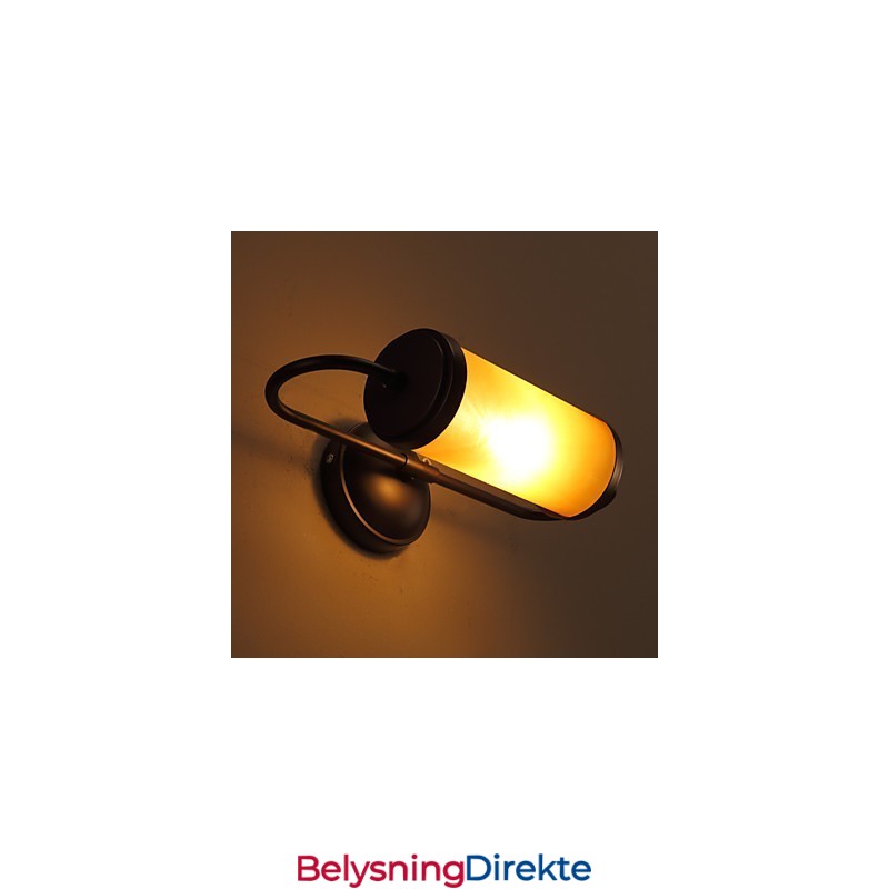 Kontraktert Og Moderne Amerikansk Landlig Restaurering Av Gamle Skikker Lysestake Vegglampe Lys