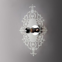 Nordic 5 D Phantom Rome Shadow Vegglampe