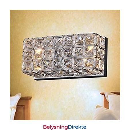 Kontraktert Og Moderne Firkantet Vegglampe I K9-Krystall