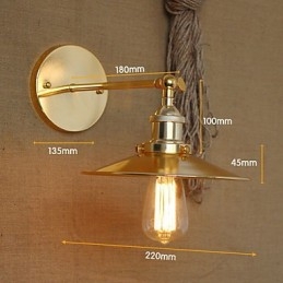 Minimalistisk Industriell Villa I Nostalgisk Gyllen Paraply Foran Kirkegangen, Dekorert Vegg