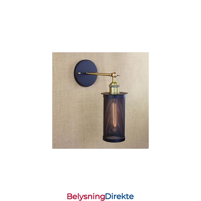 Vegglampe I Smijern Med Jernnett