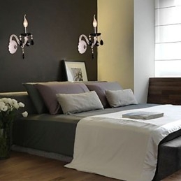 Svart Krystallvegglampe Med Stearinlyspære