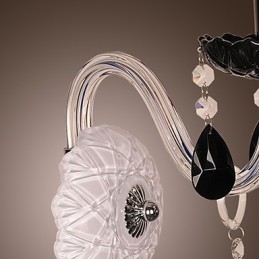 Svart Krystallvegglampe Med Stearinlyspære