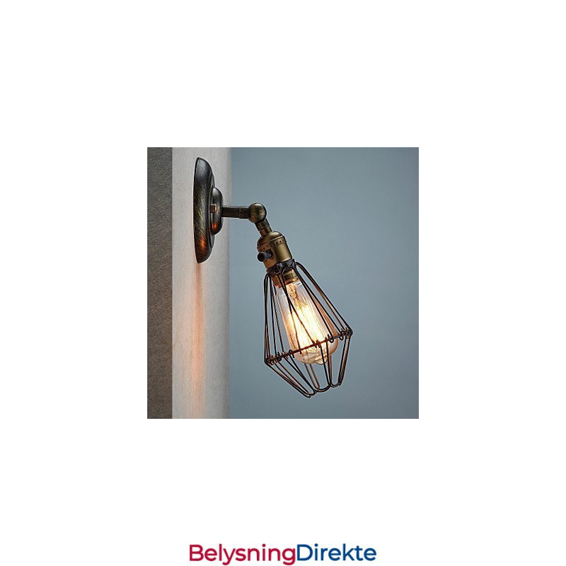 Industriell Vegglampe I Vintagestil Som Åpner Og Lukker, Loftsstil, Restaurerer Gamle Skikker