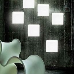 Jule-A-Kube Inception Vegglampelys