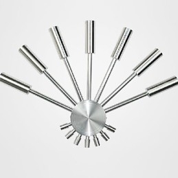 Moderne Vegglampe Med Spredende Lys, Vifteformet, 7 Metallstenger, Elegant Stil