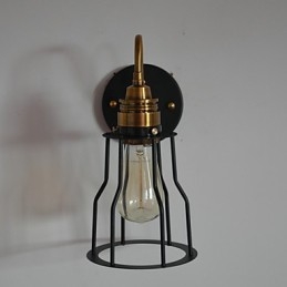 Minimalistisk Kunstnerisk Vegglampe Med Svart Metallskjelettskjerm