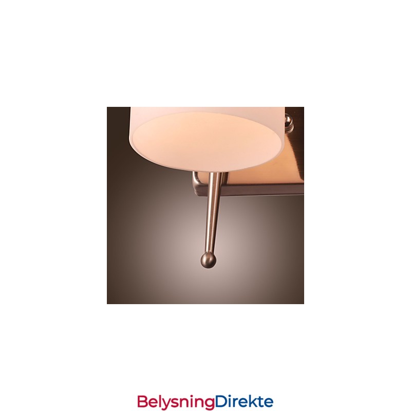 Vegglampe Med 2 Lys I Hvit Skjerm