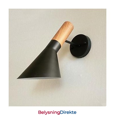 Moderne Enkel Stueseng Smijerns Imitert Trevegglampe