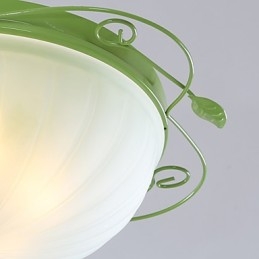 Valentinsdagshageblomster Og -Planter Absorberer Kuppellys