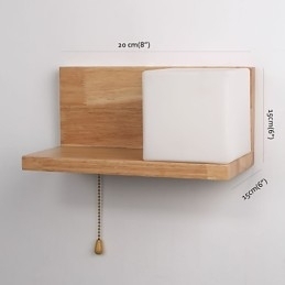 Vegglampe I Tre I Landlig Stil Med Bryter