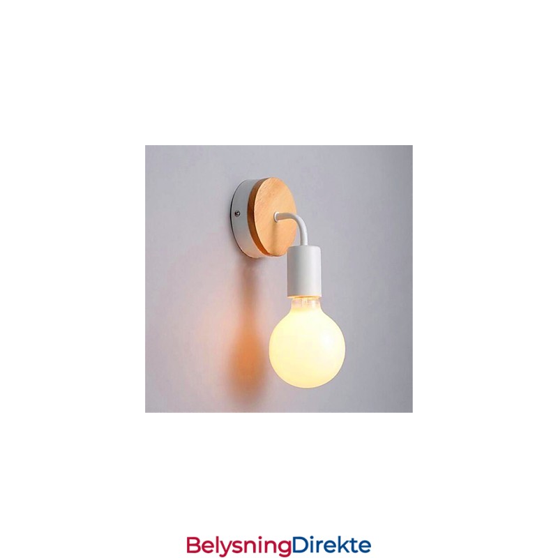 Moderne Minimalistisk Kreativ Personlighet Tre Jernlampe Korridor Balkong Soverom Nattbord Jern Vegglampe