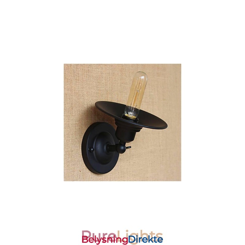 Rustikk Hyttelandlig Malingsfunksjon For Svingarm Med Omgivende Lys På Veggen