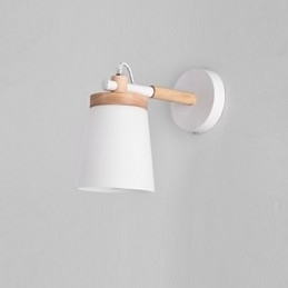 Vegglampe Med Glassskjerm Og Metallfot Har Omgivelseslys, Vegglampetter