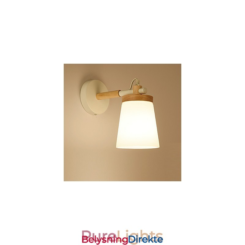 Vegglampe Med Glassskjerm Og Metallfot Har Omgivelseslys, Vegglampetter