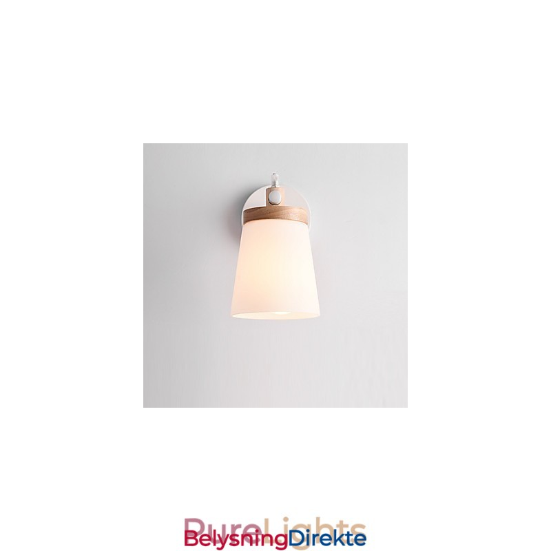 Vegglampe Med Glassskjerm Og Metallfot Har Omgivelseslys, Vegglampetter