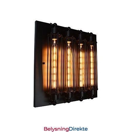 Vegglampe Vegglampe I Jern Vegglampe I 4-I-En-Stil