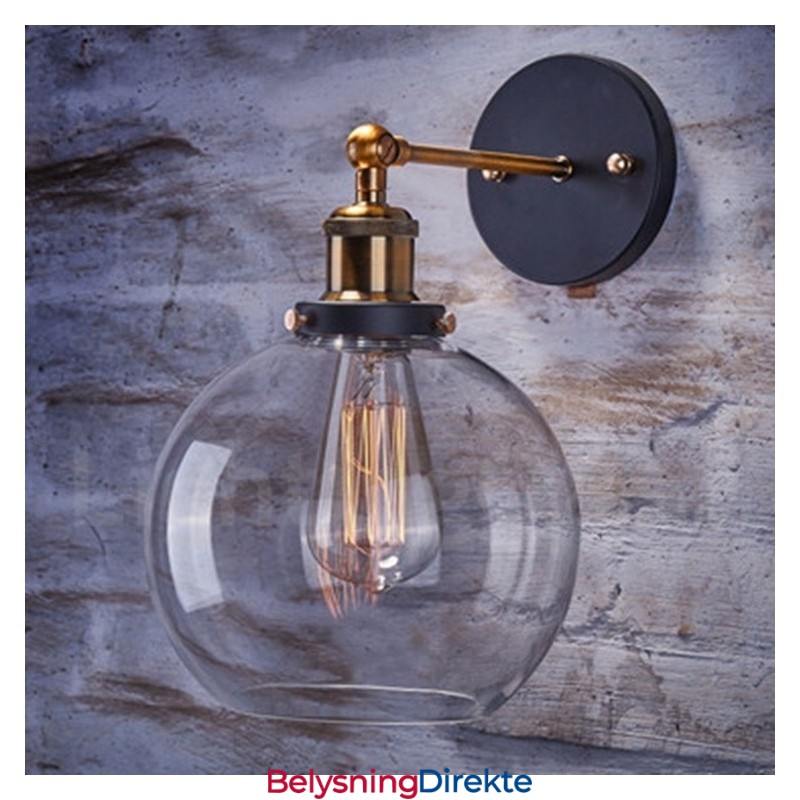 Rustikk Vegglampe For Soverom Med 1 Lys Og Glassskjerm I Hyttestil